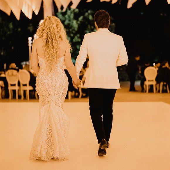 Monique Lhuillier Atherton Wedding Dress / Gown Size 6 - Picture 11 of 16